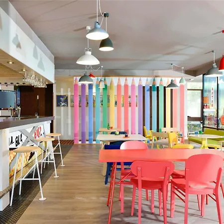 Hotel Ibis Styles Angoulême Nord - Restaurant 3*