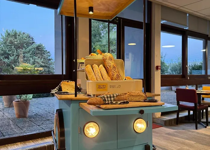 Ibis Styles Angoulême Nord - Restaurant Hotel 3*