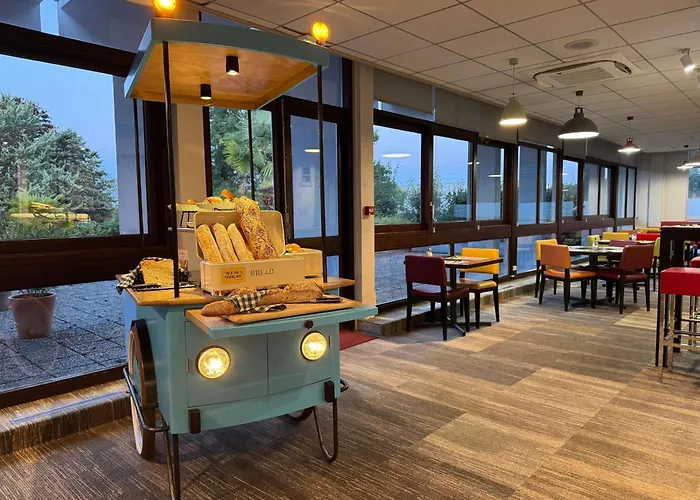 Ibis Styles Angoulême Nord - Restaurant 3*