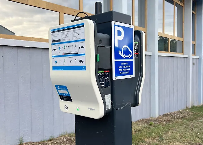 Ibis Styles Angoulême Nord - Restaurant Hotel 3*